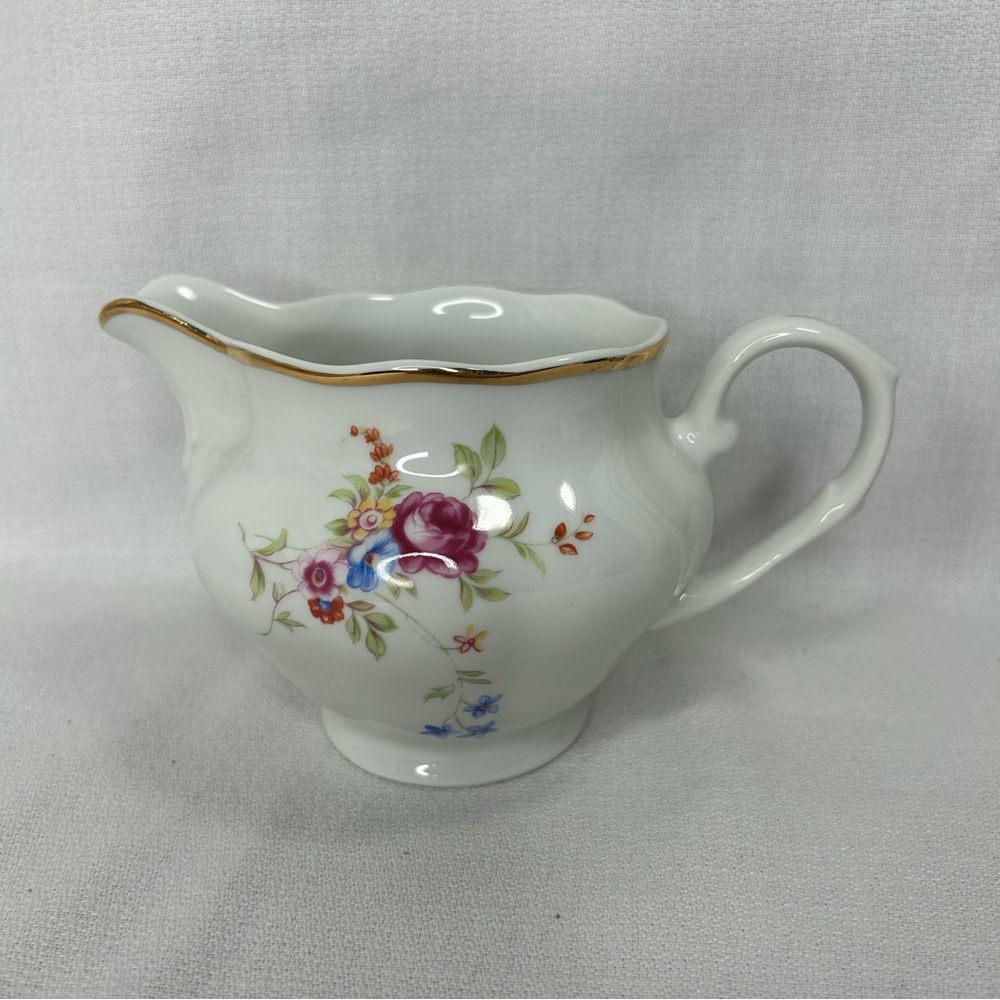 Favolina Karolina Dainty Creamer Meissen Flower Design Made in Poland #47